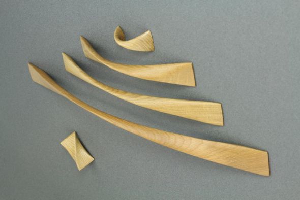 Ручка VONSILD Twist 320 дуб 7733-45-01-200 (388*40,5*35,5) ЗАКАЗ